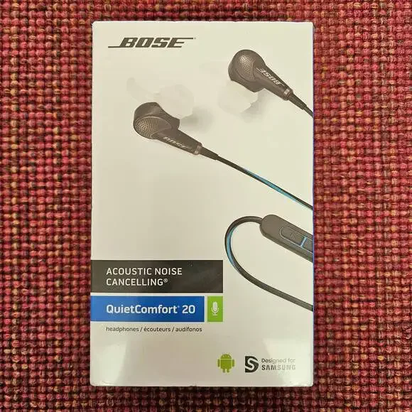 New! Bose QuietComfort 20 In-Ear Noise Cancelling Headphones Earbuds 718840-0010 - Picture 2 of 8